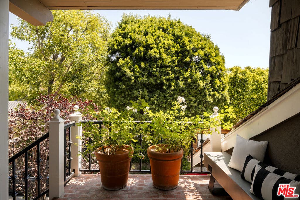 9315 Beverly Crest Drive, Beverly Hills, CA 90210 9315 Beverly Crest Drive, Beverly Hills, CA 90210