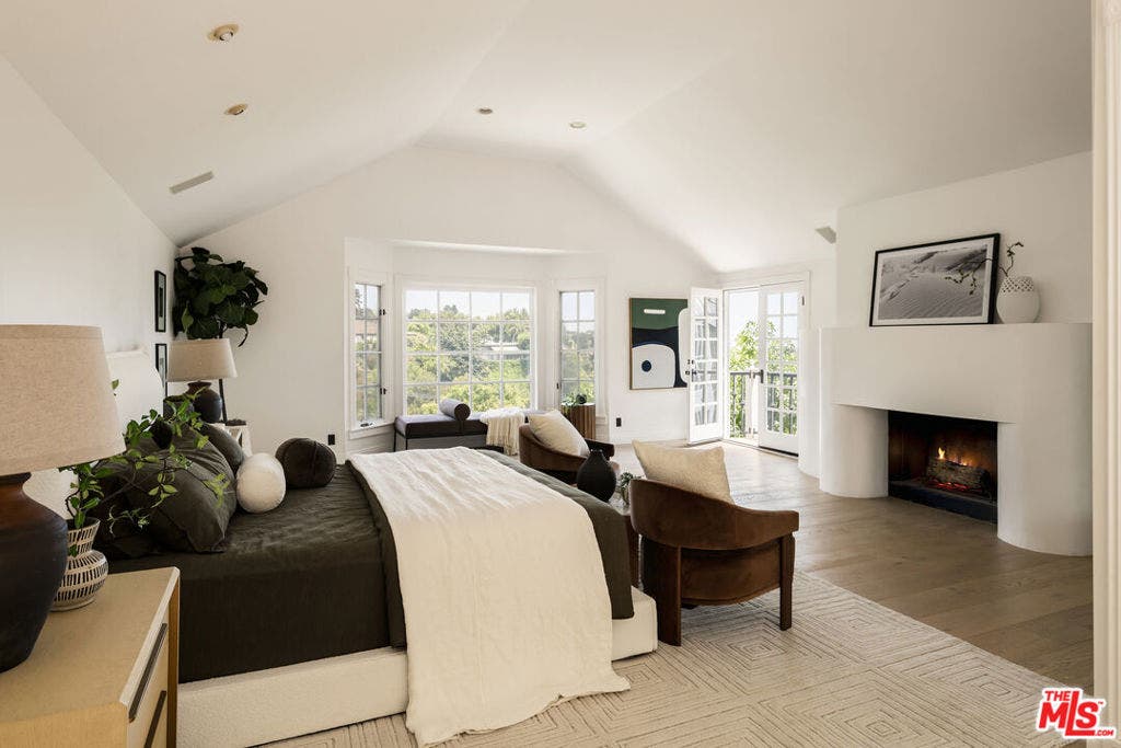 9315 Beverly Crest Drive, Beverly Hills, CA 90210 9315 Beverly Crest Drive, Beverly Hills, CA 90210