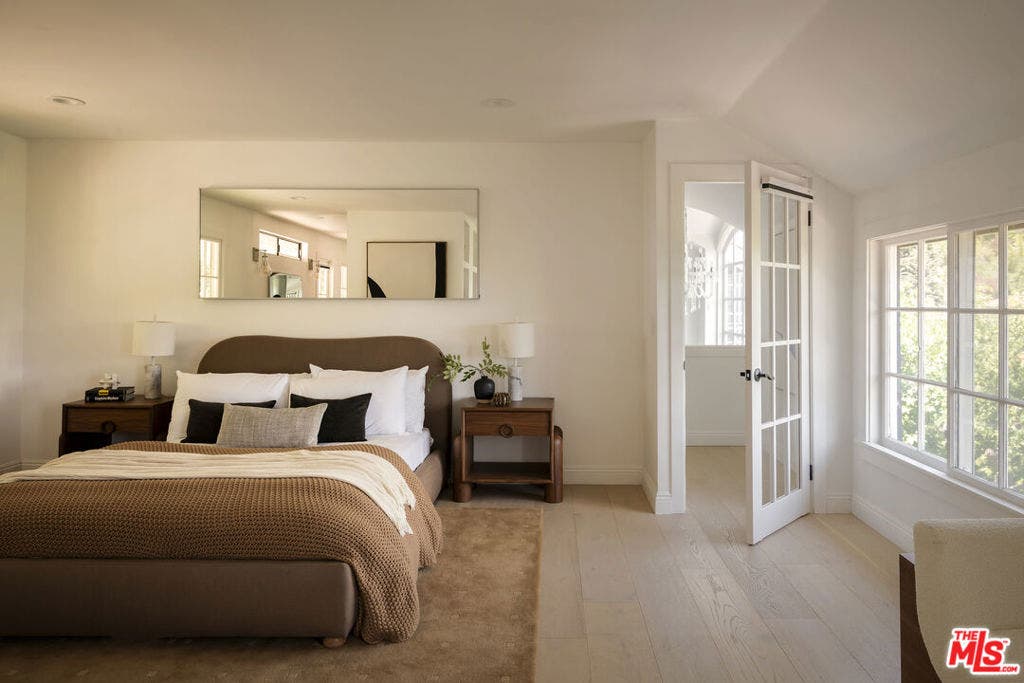 9315 Beverly Crest Drive, Beverly Hills, CA 90210 9315 Beverly Crest Drive, Beverly Hills, CA 90210