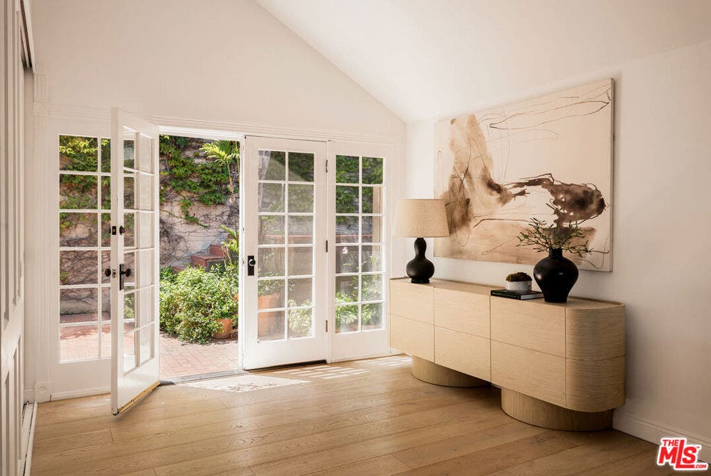 9315 Beverly Crest Drive, Beverly Hills, CA 90210 9315 Beverly Crest Drive, Beverly Hills, CA 90210