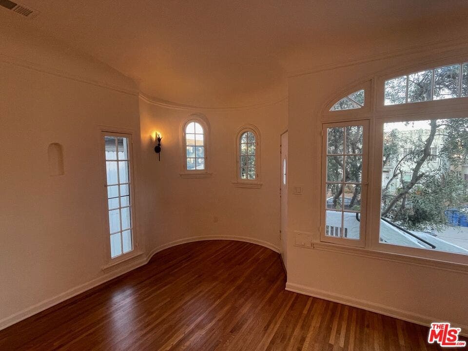 642 Maltman Avenue, Los Angeles, CA 90026 642 Maltman Avenue, Los Angeles, CA 90026