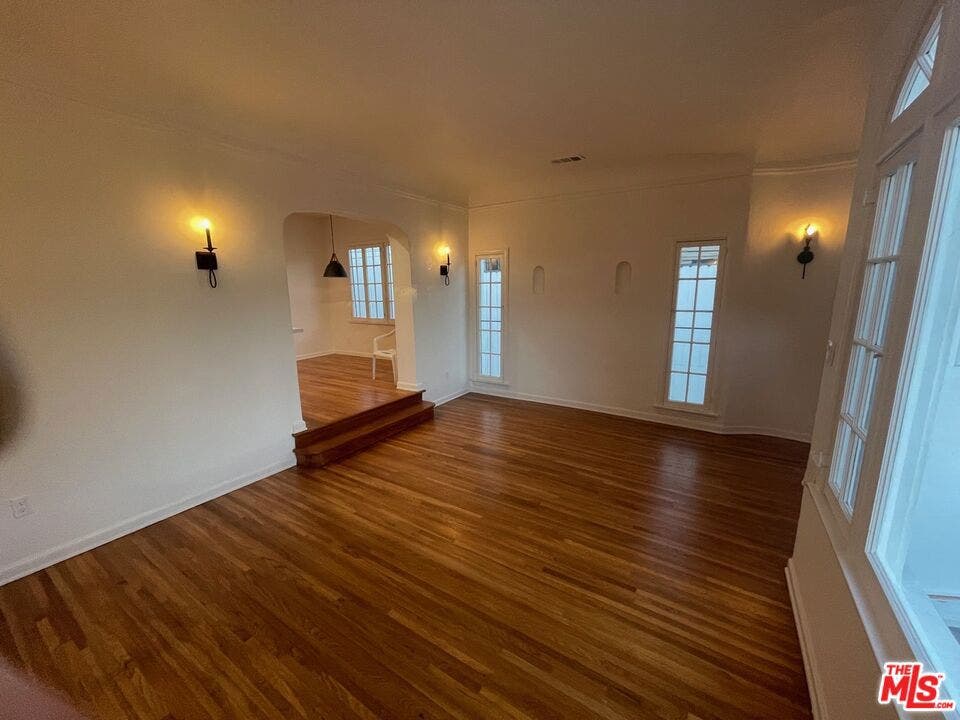 642 Maltman Avenue, Los Angeles, CA 90026 642 Maltman Avenue, Los Angeles, CA 90026