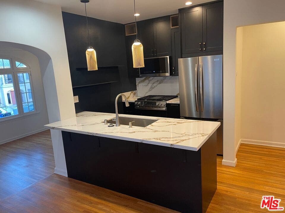642 Maltman Avenue, Los Angeles, CA 90026 642 Maltman Avenue, Los Angeles, CA 90026