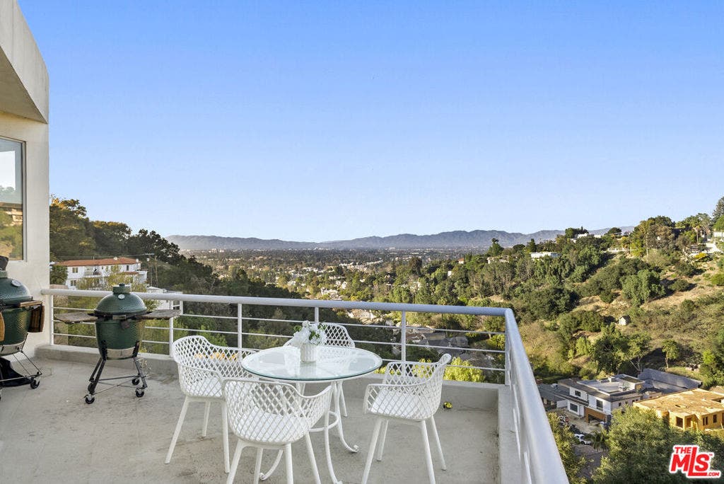 3670 Avenida Del Sol, Studio City, CA 91604 3670 Avenida Del Sol, Studio City, CA 91604
