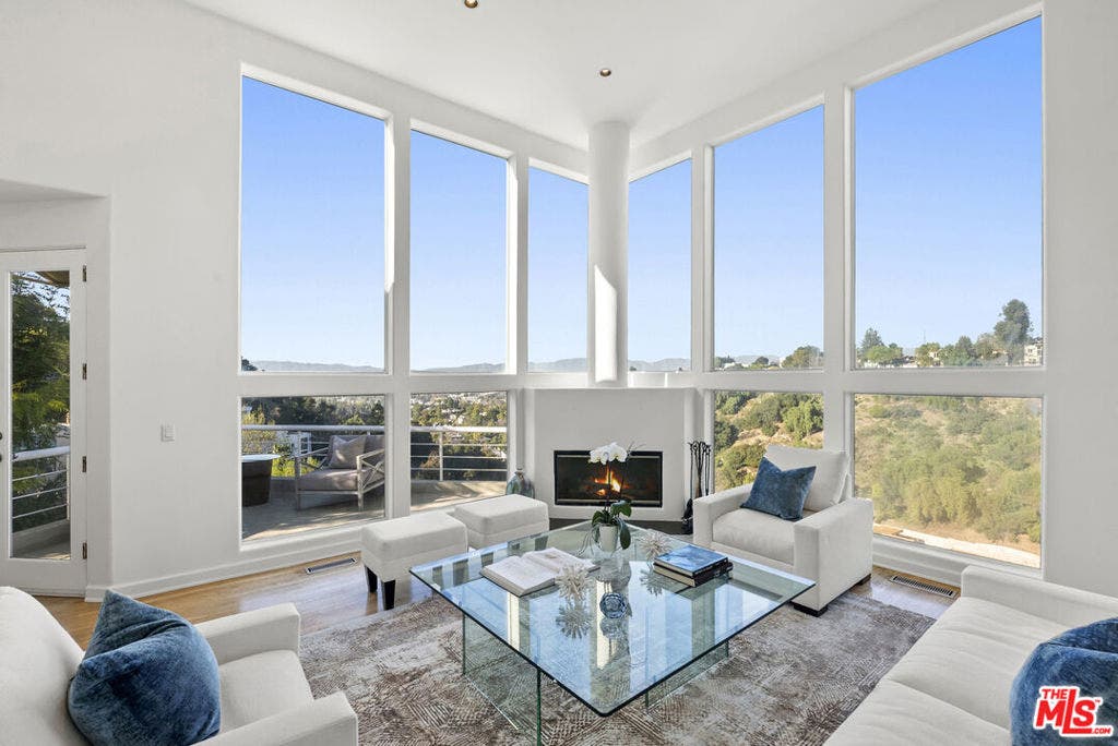 3670 Avenida Del Sol, Studio City, CA 91604 3670 Avenida Del Sol, Studio City, CA 91604
