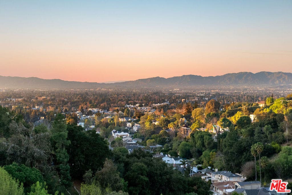 3670 Avenida Del Sol, Studio City, CA 91604 3670 Avenida Del Sol, Studio City, CA 91604