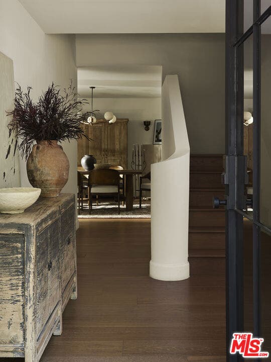 8334 Kirkwood Drive, Los Angeles, CA 90046 8334 Kirkwood Drive, Los Angeles, CA 90046