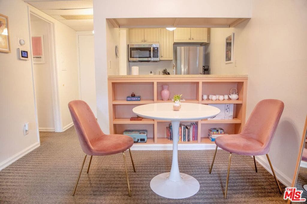 950 N Kings Road, #168, West Hollywood, CA 90069 950 N Kings Road, #168, West Hollywood, CA 90069