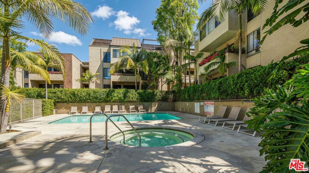 950 N Kings Road, #168, West Hollywood, CA 90069 950 N Kings Road, #168, West Hollywood, CA 90069