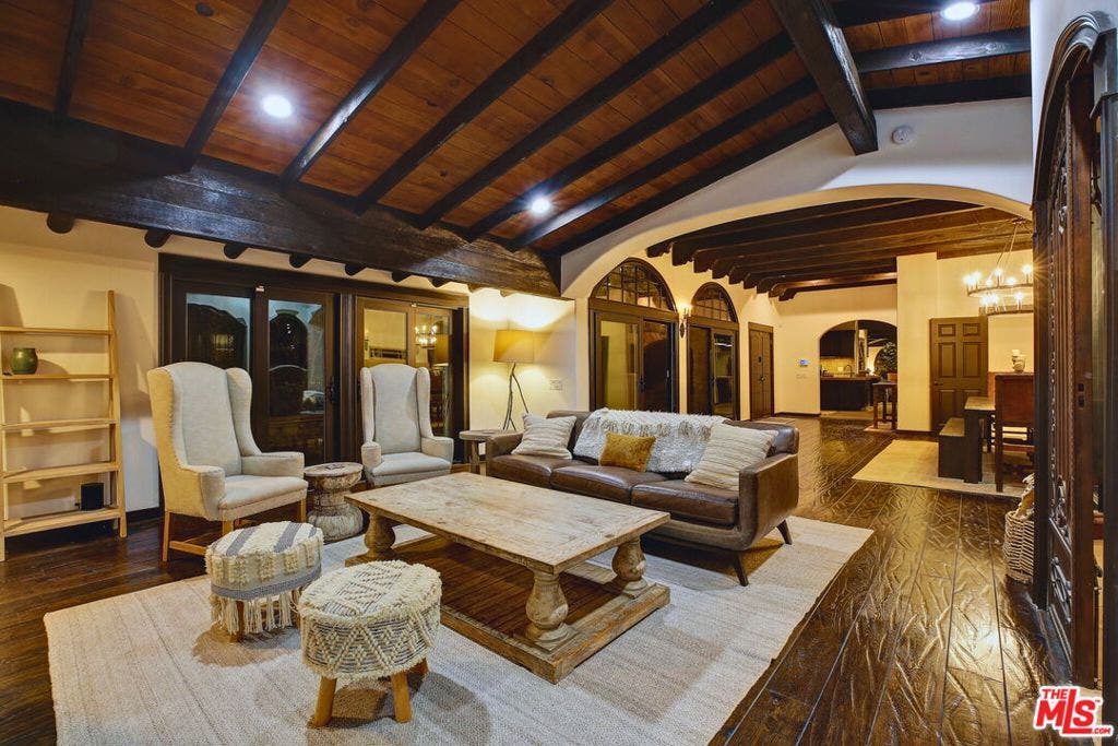 2570 Nichols Canyon Road, Los Angeles, CA 90046 2570 Nichols Canyon Road, Los Angeles, CA 90046