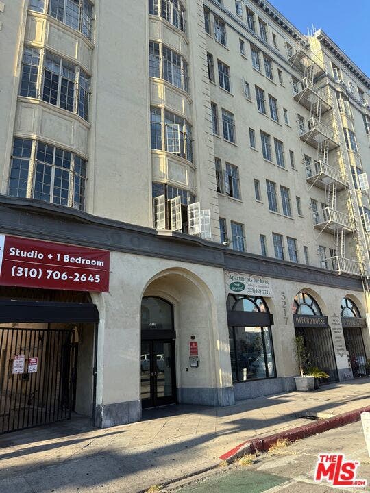 5217 Hollywood Boulevard, #A301, Los Angeles, CA 90027 5217 Hollywood Boulevard, #A301, Los Angeles, CA 90027