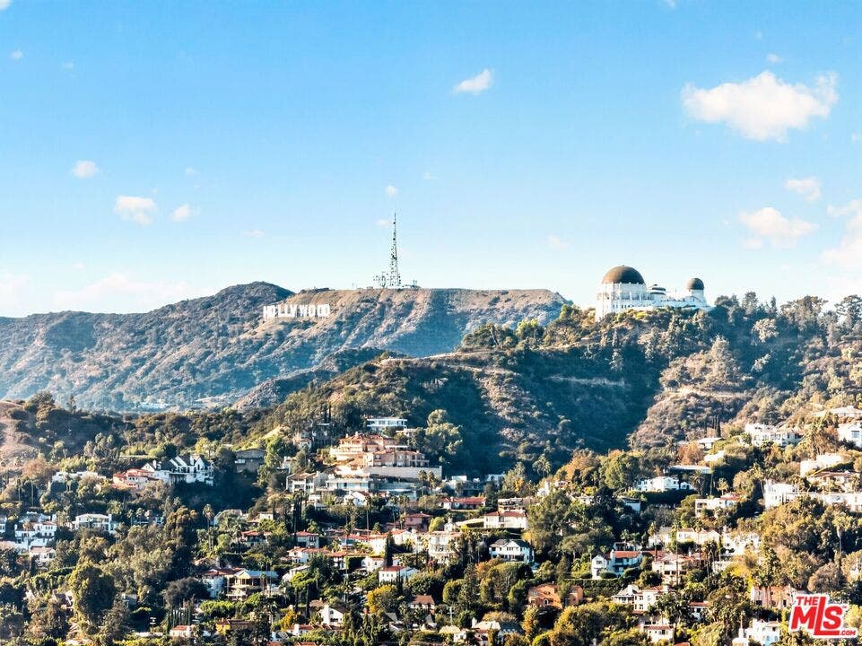 4412 Melbourne Avenue, Los Angeles, CA 90027 4412 Melbourne Avenue, Los Angeles, CA 90027