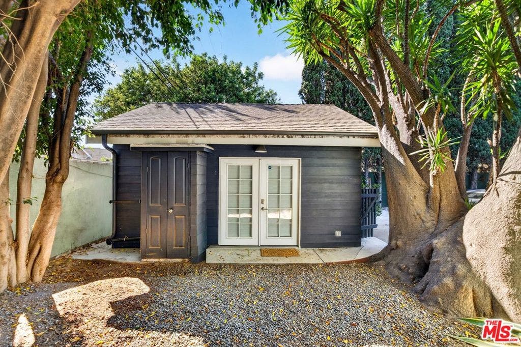 4412 Melbourne Avenue, Los Angeles, CA 90027 4412 Melbourne Avenue, Los Angeles, CA 90027