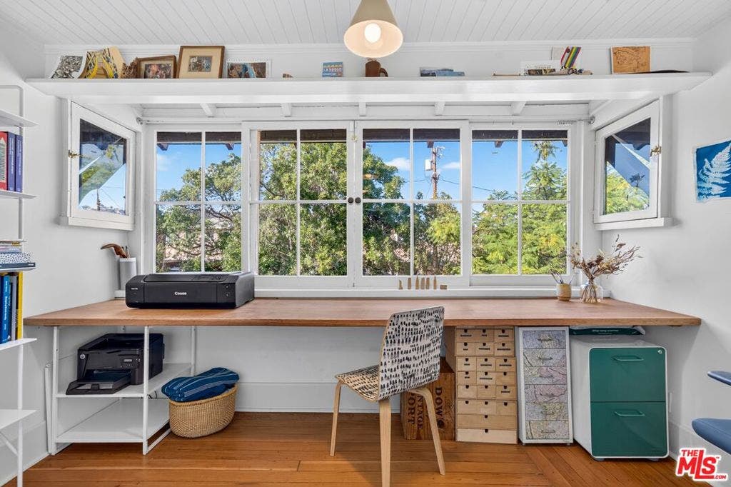 4412 Melbourne Avenue, Los Angeles, CA 90027 4412 Melbourne Avenue, Los Angeles, CA 90027