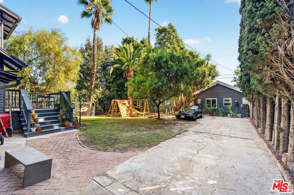 4412 Melbourne Avenue, Los Angeles, CA 90027 4412 Melbourne Avenue, Los Angeles, CA 90027