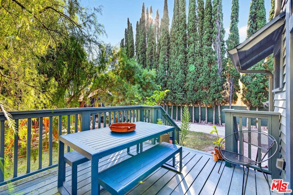 4412 Melbourne Avenue, Los Angeles, CA 90027 4412 Melbourne Avenue, Los Angeles, CA 90027