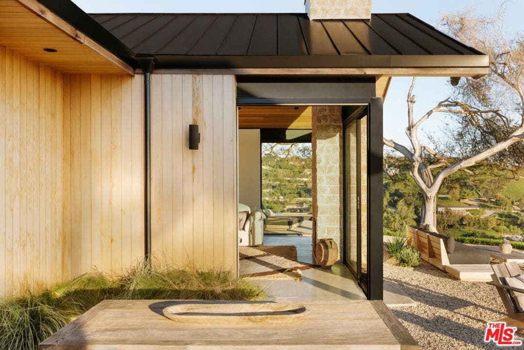 5792 Calpine Drive, Malibu, CA 90265 5792 Calpine Drive, Malibu, CA 90265