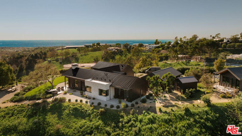 5792 Calpine Drive, Malibu, CA 90265 5792 Calpine Drive, Malibu, CA 90265