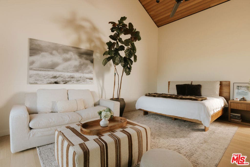 5792 Calpine Drive, Malibu, CA 90265 5792 Calpine Drive, Malibu, CA 90265