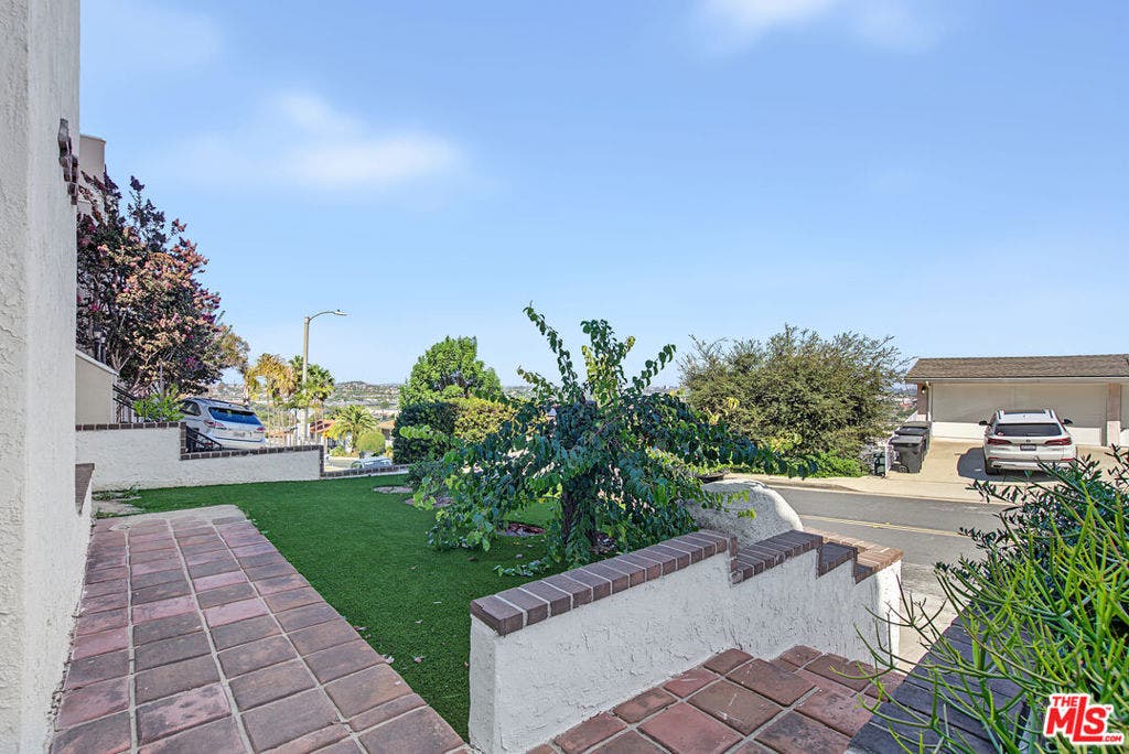 4238 Mesa Street, Torrance, CA 90505 4238 Mesa Street, Torrance, CA 90505