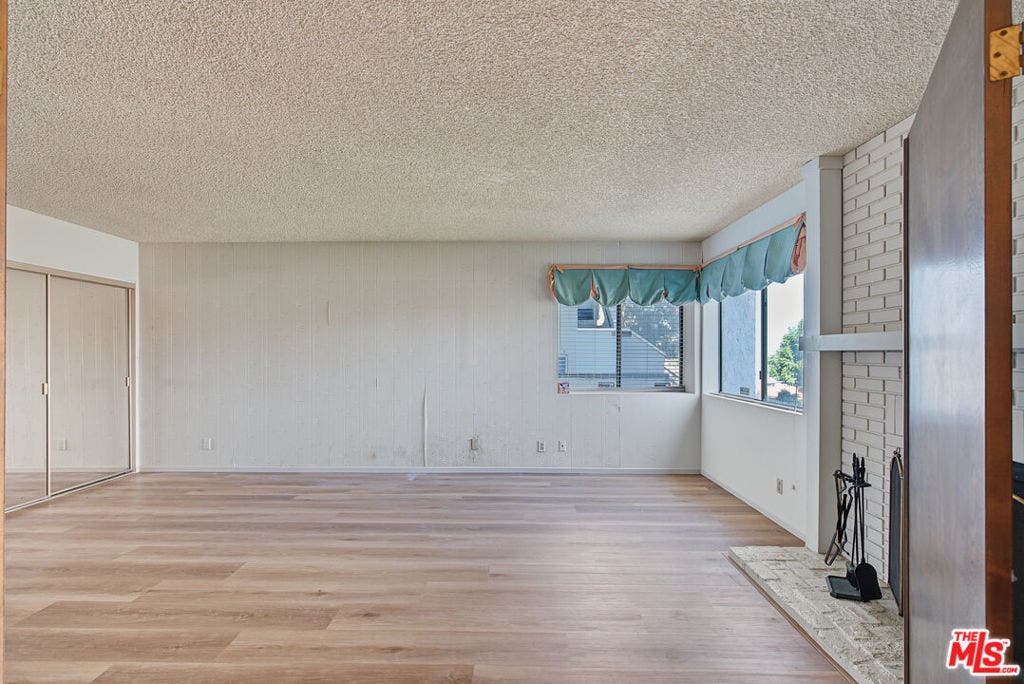 4238 Mesa Street, Torrance, CA 90505 4238 Mesa Street, Torrance, CA 90505
