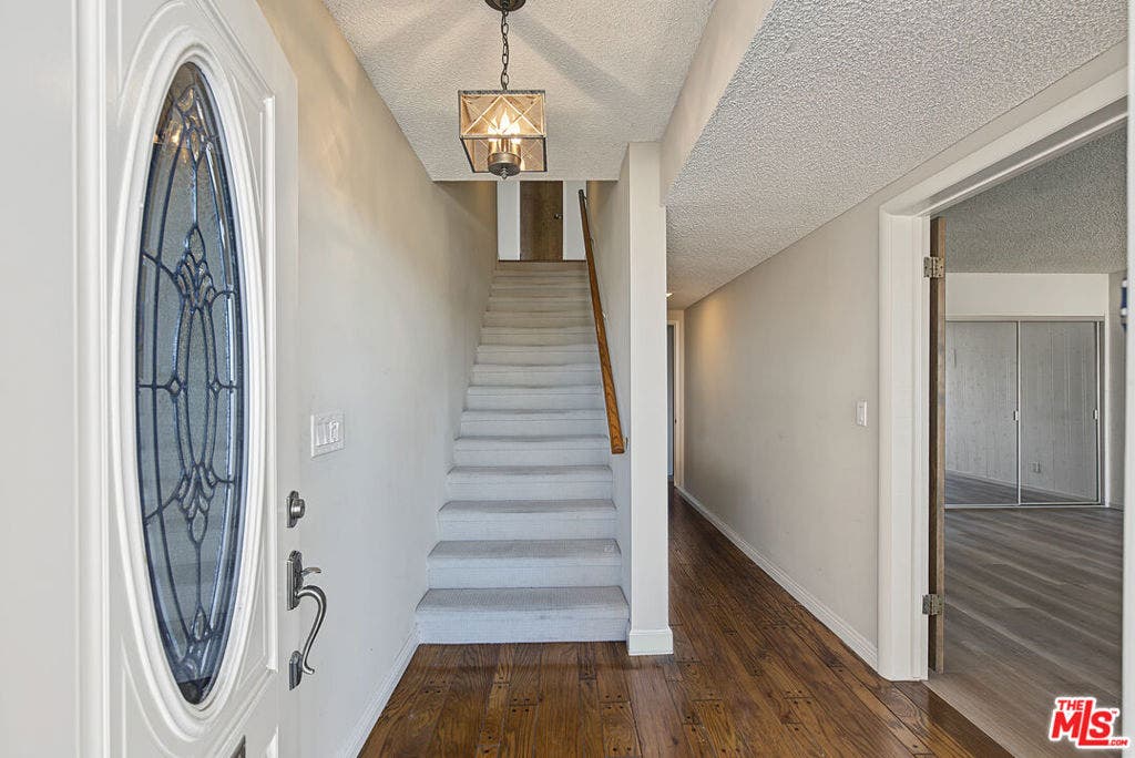 4238 Mesa Street, Torrance, CA 90505 4238 Mesa Street, Torrance, CA 90505