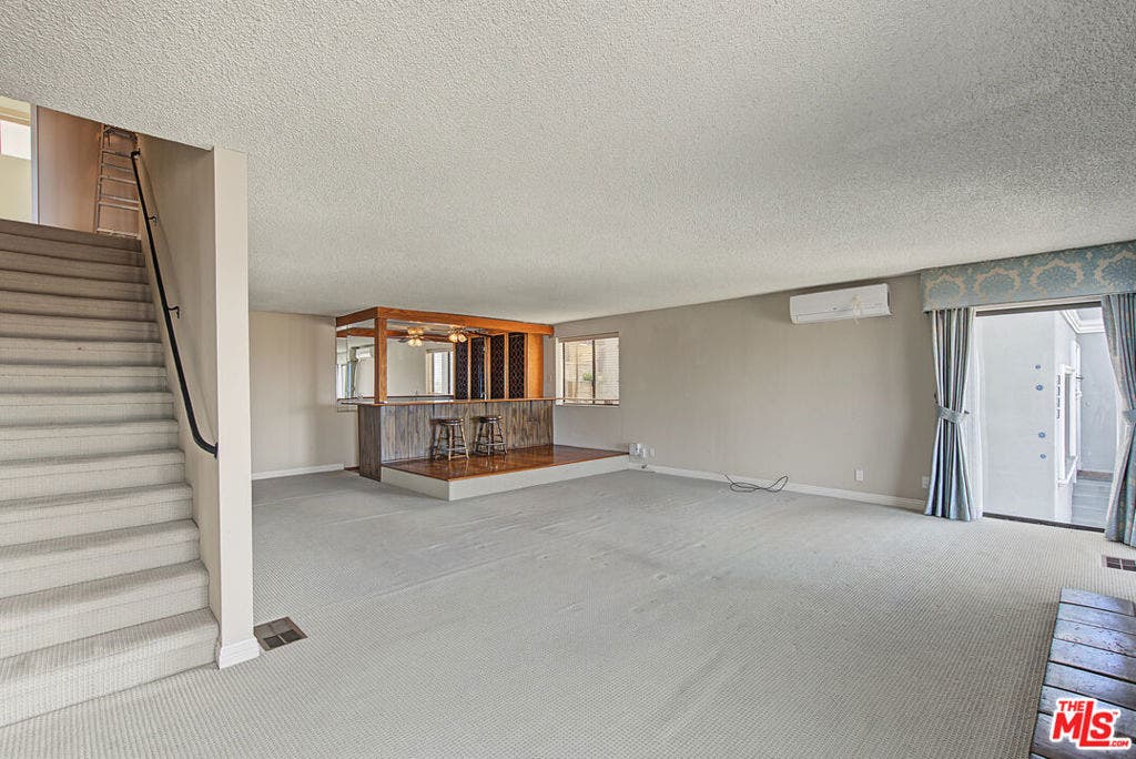 4238 Mesa Street, Torrance, CA 90505 4238 Mesa Street, Torrance, CA 90505