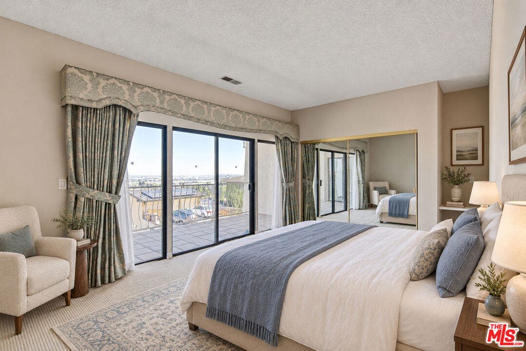 4238 Mesa Street, Torrance, CA 90505 4238 Mesa Street, Torrance, CA 90505