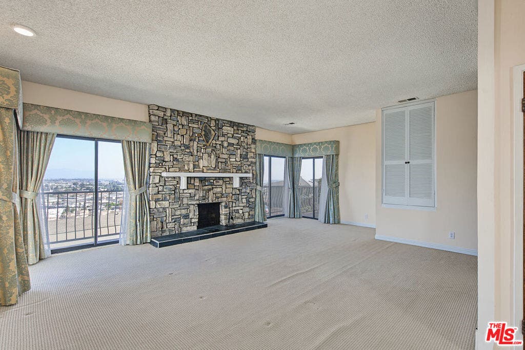 4238 Mesa Street, Torrance, CA 90505 4238 Mesa Street, Torrance, CA 90505