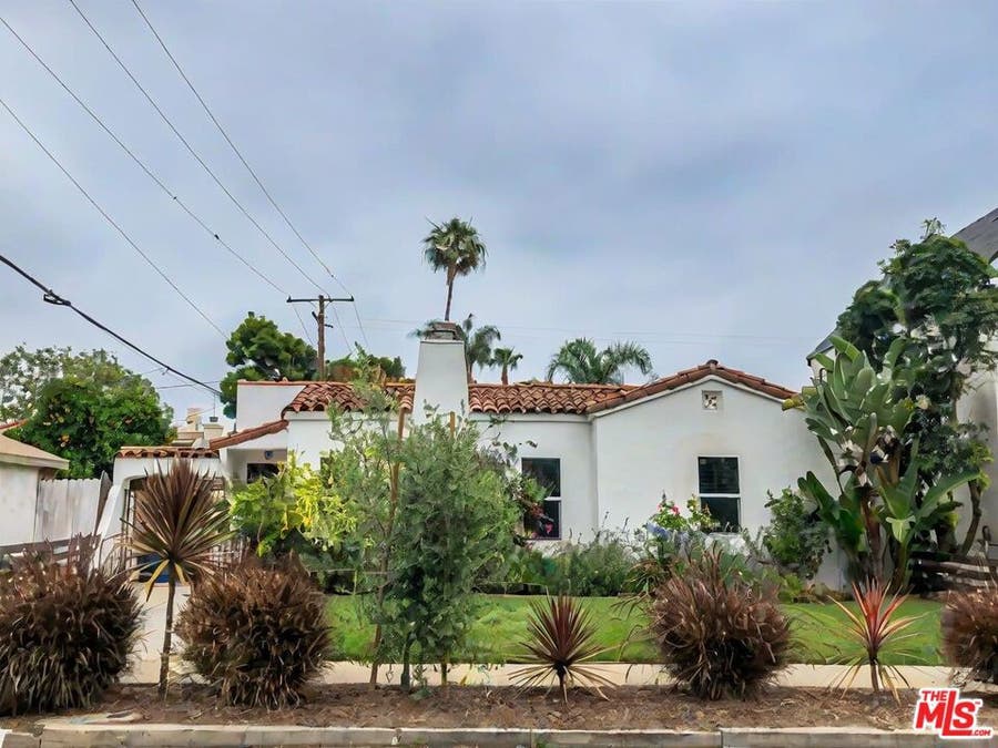 Property photo for 2912 S Beverly Drive, Los Angeles, CA