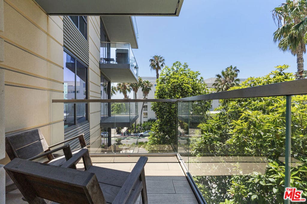 1755 Ocean Avenue, #410, Santa Monica, CA 90401 1755 Ocean Avenue, #410, Santa Monica, CA 90401