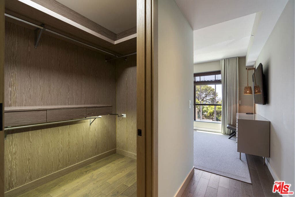 1755 Ocean Avenue, #410, Santa Monica, CA 90401 1755 Ocean Avenue, #410, Santa Monica, CA 90401