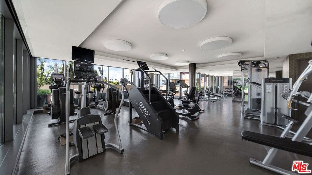 1755 Ocean Avenue, #410, Santa Monica, CA 90401 1755 Ocean Avenue, #410, Santa Monica, CA 90401