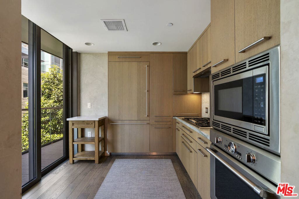 1755 Ocean Avenue, #410, Santa Monica, CA 90401 1755 Ocean Avenue, #410, Santa Monica, CA 90401