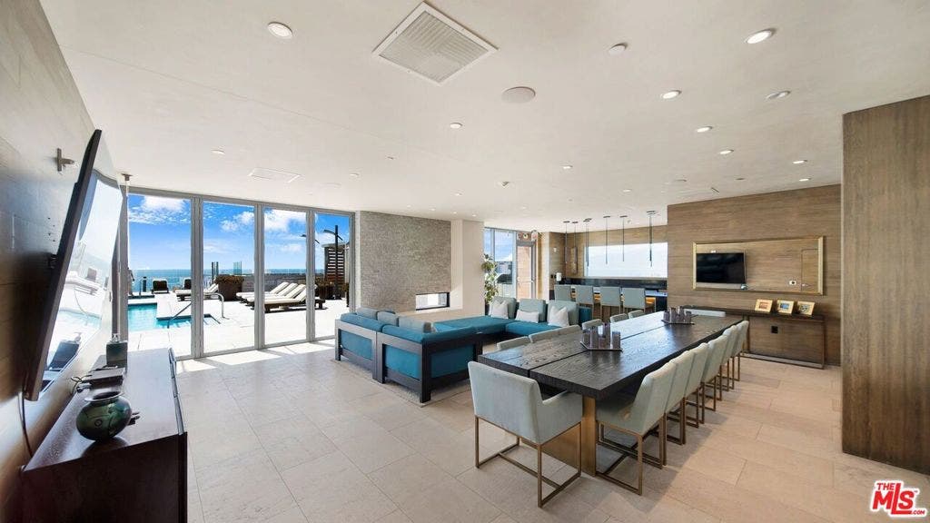 1755 Ocean Avenue, #410, Santa Monica, CA 90401 1755 Ocean Avenue, #410, Santa Monica, CA 90401