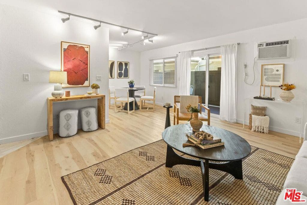 3325 Bagley Avenue, #105, Los Angeles, CA 90034