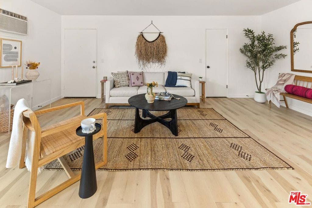 3325 Bagley Avenue, #105, Los Angeles, CA 90034