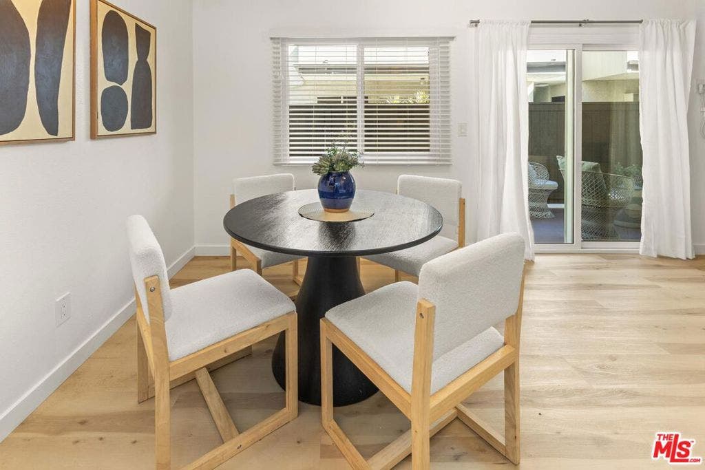 3325 Bagley Avenue, #105, Los Angeles, CA 90034