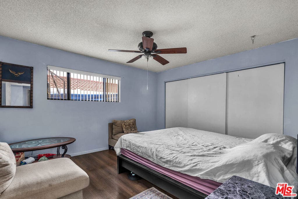 15623 Dorian Street, Sylmar, CA 91342 15623 Dorian Street, Sylmar, CA 91342