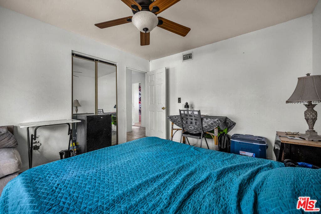 15623 Dorian Street, Sylmar, CA 91342 15623 Dorian Street, Sylmar, CA 91342