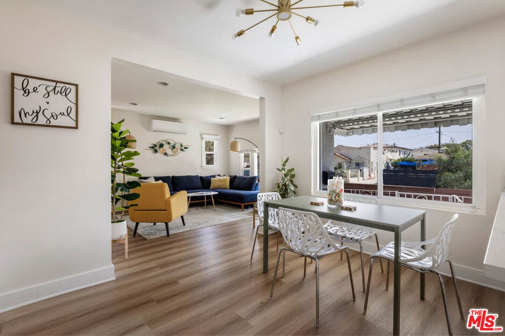 2225 Thurman Avenue, Los Angeles, CA 90016 2225 Thurman Avenue, Los Angeles, CA 90016