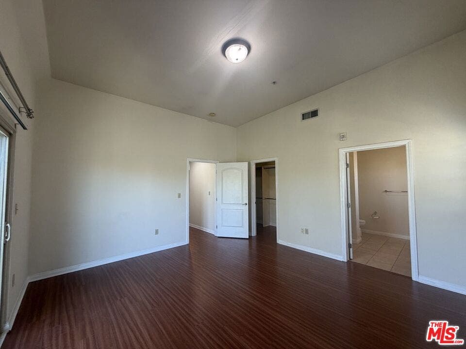 15024 Magnolia Boulevard, #101, Sherman Oaks, CA 91403 15024 Magnolia Boulevard, #101, Sherman Oaks, CA 91403