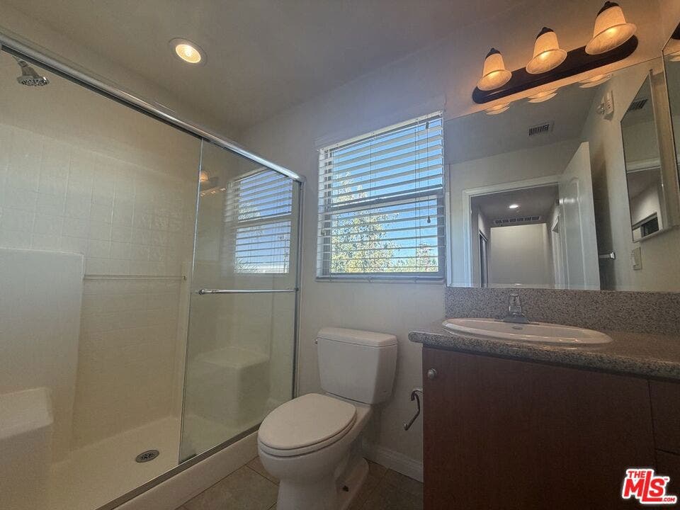 15024 Magnolia Boulevard, #101, Sherman Oaks, CA 91403 15024 Magnolia Boulevard, #101, Sherman Oaks, CA 91403