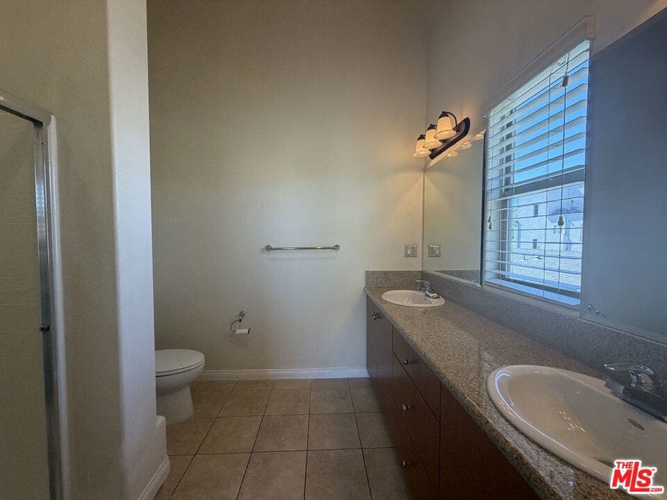 15024 Magnolia Boulevard, #101, Sherman Oaks, CA 91403 15024 Magnolia Boulevard, #101, Sherman Oaks, CA 91403