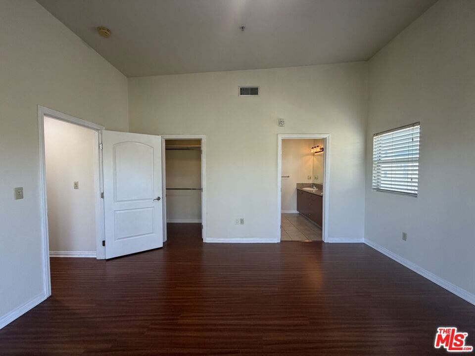 15024 Magnolia Boulevard, #101, Sherman Oaks, CA 91403 15024 Magnolia Boulevard, #101, Sherman Oaks, CA 91403