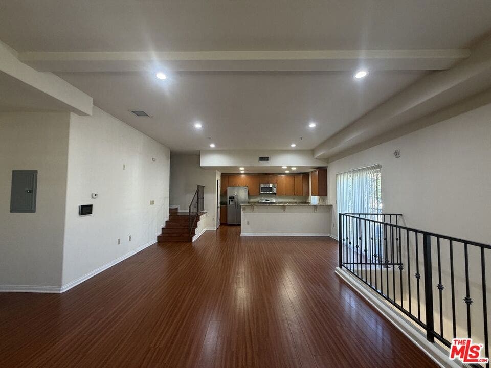 15024 Magnolia Boulevard, #101, Sherman Oaks, CA 91403 15024 Magnolia Boulevard, #101, Sherman Oaks, CA 91403