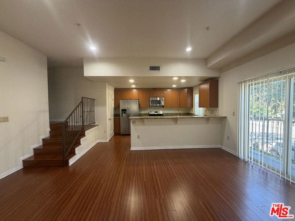 15024 Magnolia Boulevard, #101, Sherman Oaks, CA 91403 15024 Magnolia Boulevard, #101, Sherman Oaks, CA 91403