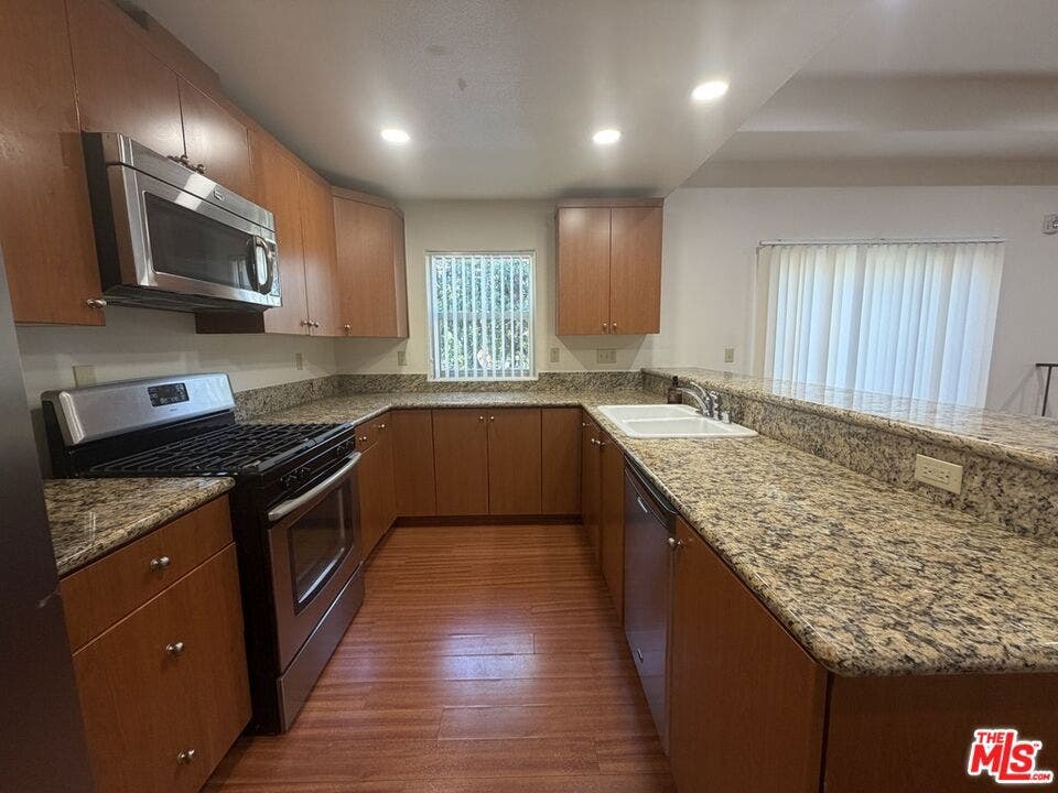 15024 Magnolia Boulevard, #101, Sherman Oaks, CA 91403 15024 Magnolia Boulevard, #101, Sherman Oaks, CA 91403