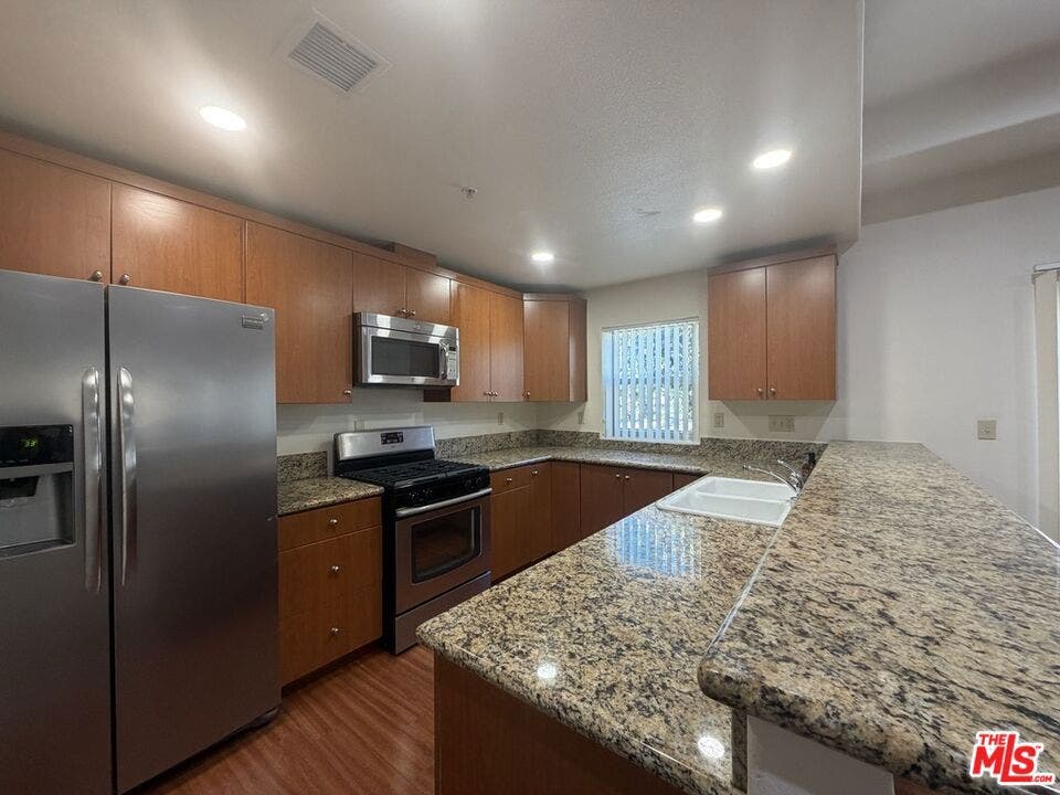 15024 Magnolia Boulevard, #101, Sherman Oaks, CA 91403 15024 Magnolia Boulevard, #101, Sherman Oaks, CA 91403