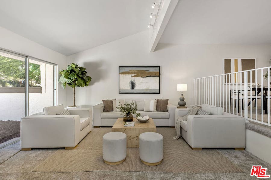 Property photo for 17107 Palisades Circle, Pacific Palisades, CA